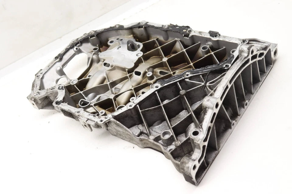 AUDI A5 2010-2012 - Motor superior cárter de aceite / cárter 06H103603S Foto 2 de 4