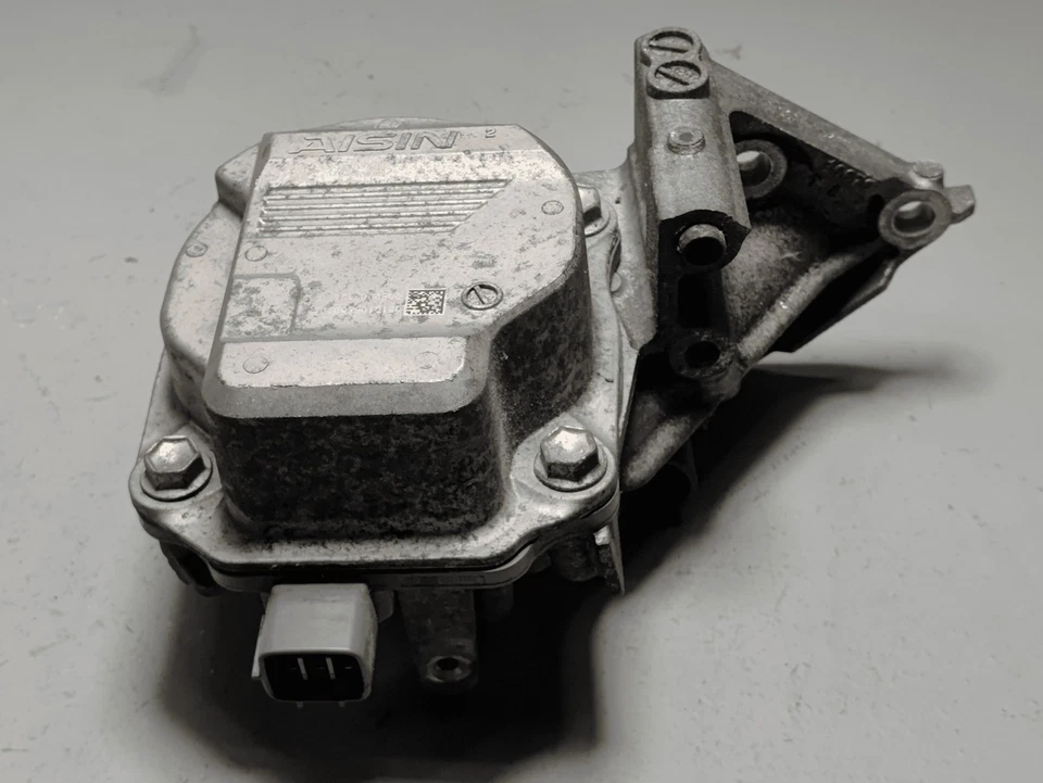 Toyota RAV4 2019-2025 2,5 L motor refrigerante bomba de agua carcasa OEM Foto 2 de 4