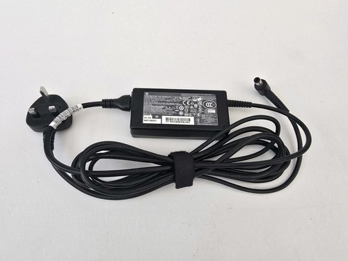 Original HP Laptop Ladegerät TPC-LA581 Netzteil 65W 19,5V 3,33A + Netzkabel