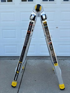 18 ft ladder gorilla 300 lbs multiposition aluminium (Only Used Twice)