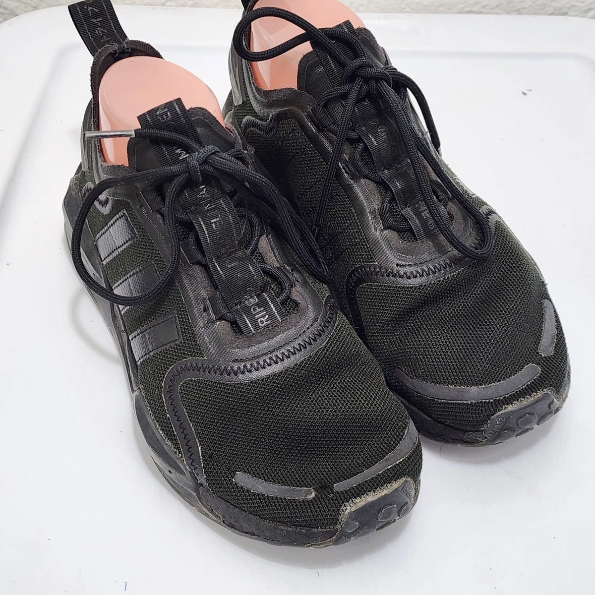 adidas gazelle silver green womens Adidas NMD R1 Triple Black (2016/2019/2020)