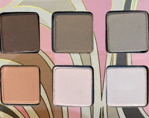 PACIFICA PINK NUDES coconut infused mineral eyeshadow palette - Picture 12 of 15
