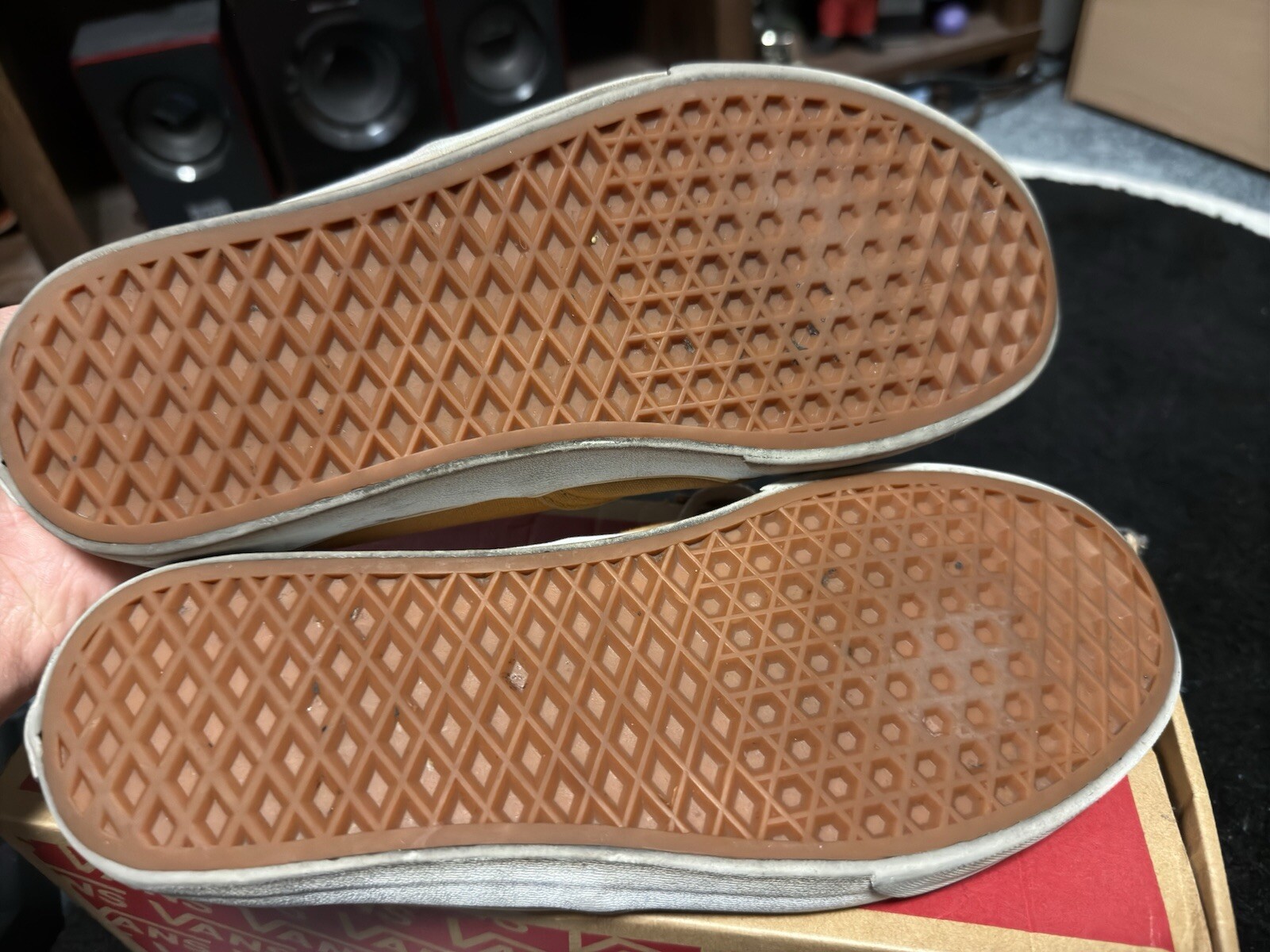 Vans Yellow - image 10