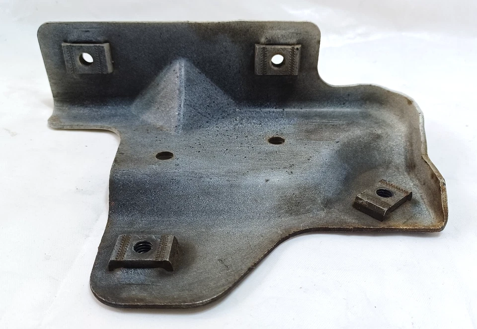 93-97 Camaro Z28 SS Firebird TA LH Header Panel Center Support Bracket 10138545 - Image 3 of 4