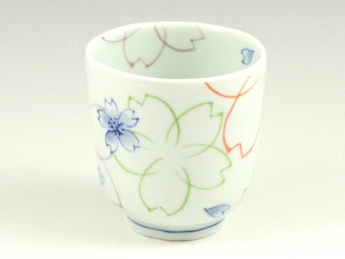 Tazza da tè n ceramca gapponese, marrone con legger rfless