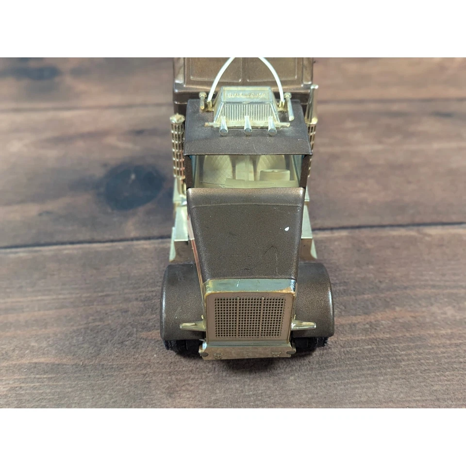 Nylint Golden Eagle Express Semi Truck Trailer Cab Diecast Toy Vehicle - Image 3 of 4