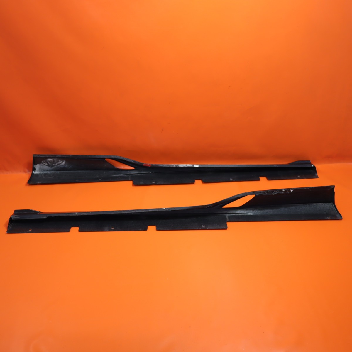 Ferrari F8 2020-2022 RIGHT Rocker molding