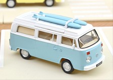 Furgoneta cámper Volkswagen Kombi T2b 1:43 -- azul claro/blanco -- Norev