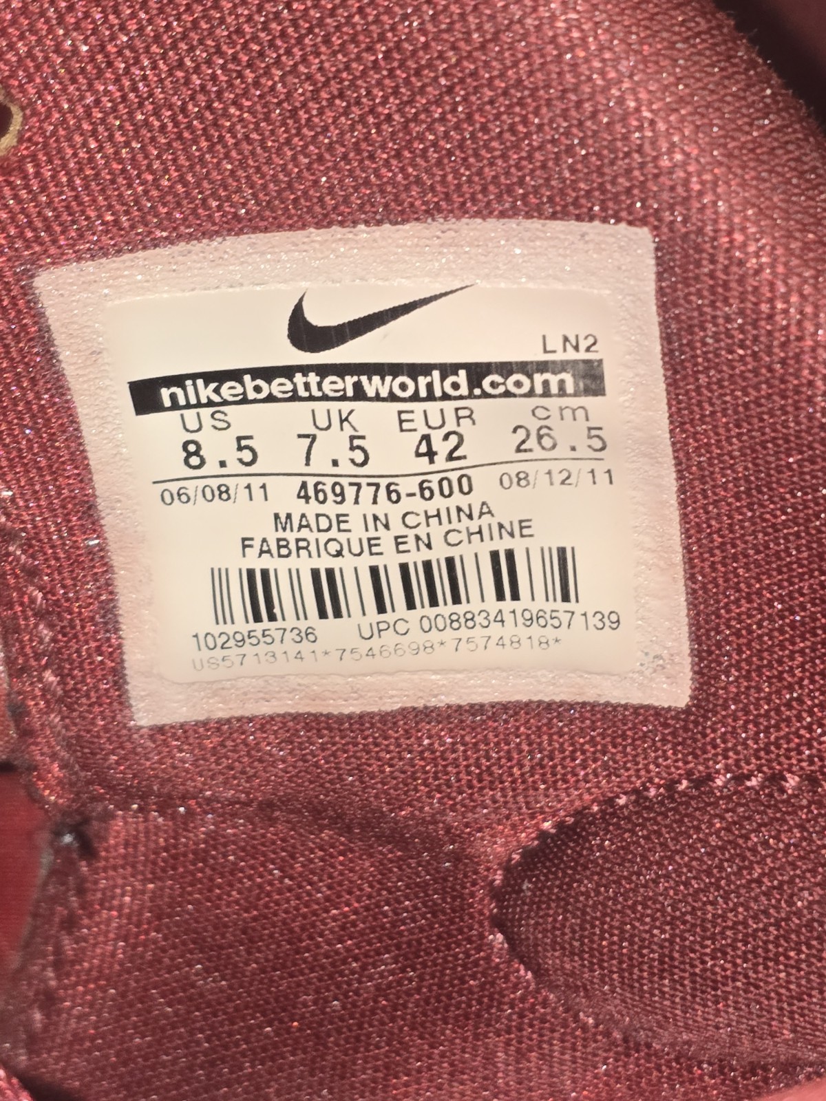 Nike Hyperdunk 2011 - image 4