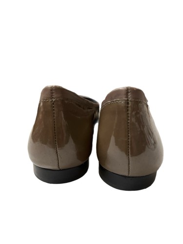 Antonio Melani Ballet Flats Womens Sz8.5 Patent Leather Brown Ribbon Flowers - Picture 3 of 4