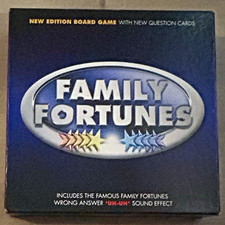 Hasbro Family Fortunes New Edition Electronic Board Game, 2+ Players, 8+