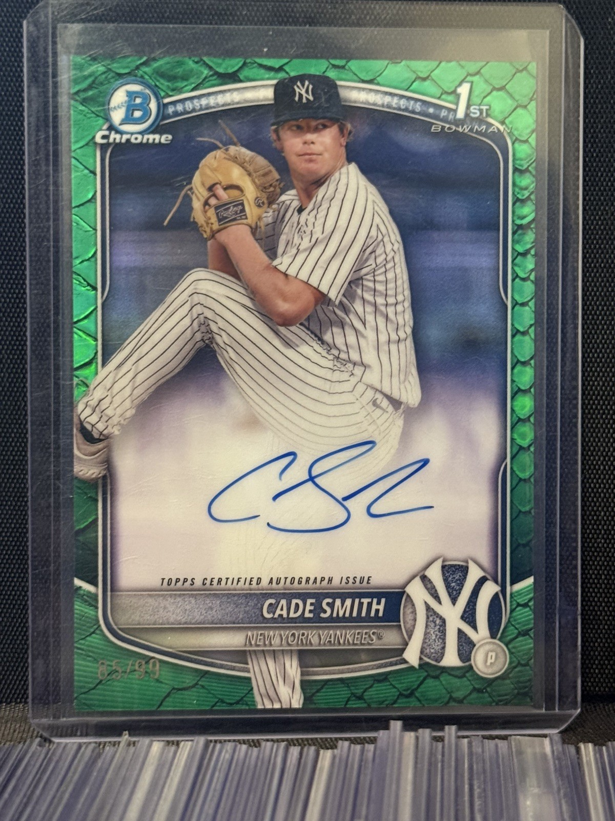 2025 Bowman Chrome Cade Smith 1st Auto Reptilian Green /99 Yankees CPA-CS