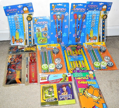 Lot De Fournitures Scolaires Et De Bureau - Multicolore - Assemblage Personnalisé (Neuf)