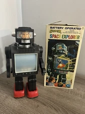 Vintage Battery Operated Super Space Explorer Robot