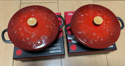 Le Creuset Mickey Mouse Mini marmite Round Soup Pot Red set of 2 250ml 12cm