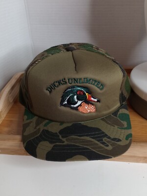 VTG Ducks Unlimited Trucker Hat, Foam SnapBack, Camo
