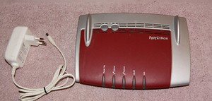 Fritz Box 7390 (Mit Netzteil)