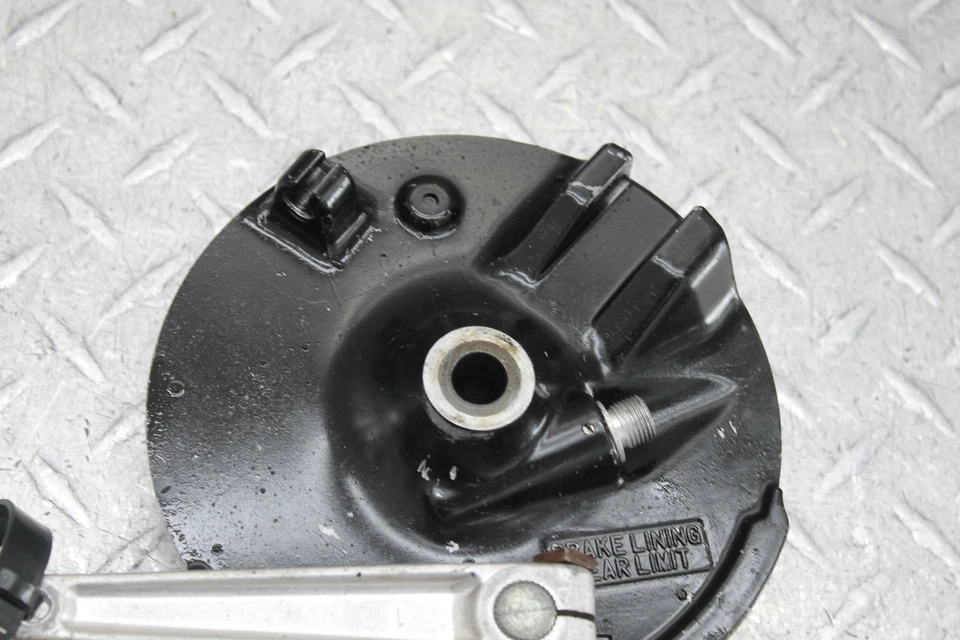 Suzuki TS100 1980 montaje de tambor de freno delantero 54210-48502 Foto 3 de 4