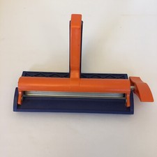 Fiskars Paper Crimper Tool Fits Scrapbook Art Craft Paper Up To 6 1/2  Wide