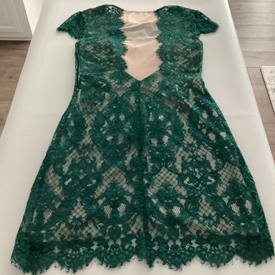 Jodi Kristopher Women’s Green Lace Dress w/ Cream Lining Size 11 Retro Unique - Image 2 of 4