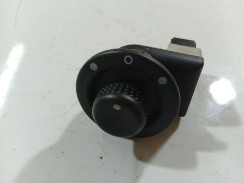 Renault Scenic 2005 Wing mirror control switch (Exterior Mirror Sw #2647326-04