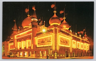 Mitchell, South Dakota Corn Palace at Night Vintage Chrome Postcard