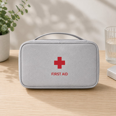 Reiseapotheke Erste Hilfe Tasche Medikamenten Organizer Grau Kompakt NEU