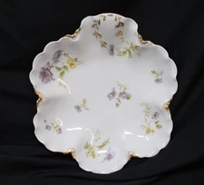 Haviland Co. France Schleiger 221C Scalloped Serving Bon Bon Dish Purple Flowers