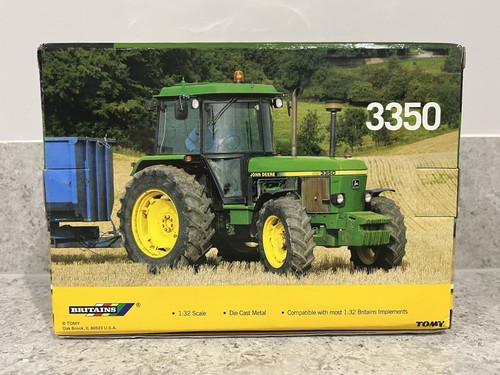 Britains Farm - John Deere 3350 Tractor - 1:32 Scale - 42903 - New/Mint - Picture 4 of 4