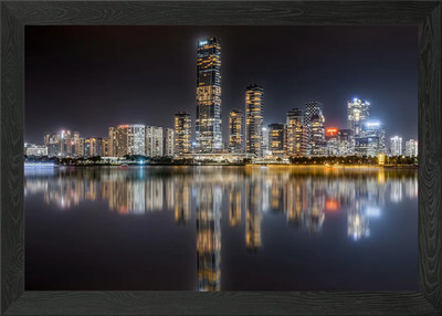 Nacht Stadtbild Reflexion auf Wasser gerahmtes Wandbild Poster Leinwanddruck Bild
