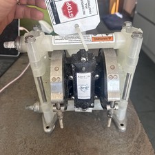 Graco D3B966 Husky 307 3/8" Air Diaphragm Pump - Polypropylene and Santoprene