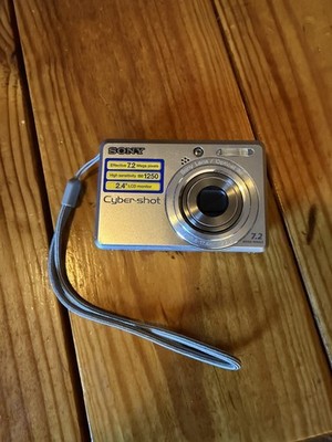 Sony Cyber-shot DSC-S730 Digital Camera | Silver | Tested & Working | Compact