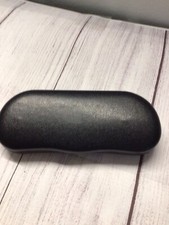 Black Hard Case Clamshell Glasses Case