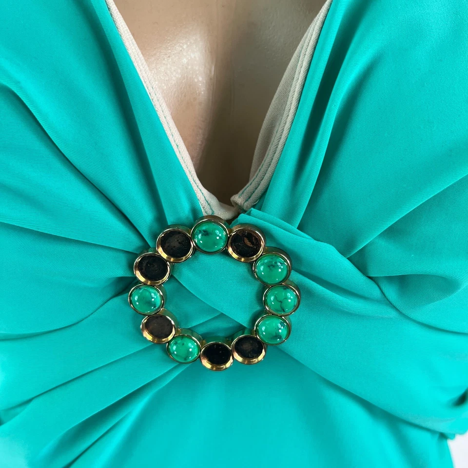 Traje de baño Merona para mujer sin mangas fruncido laterales cuello en V verde talla grande de una pieza Foto 4 de 4