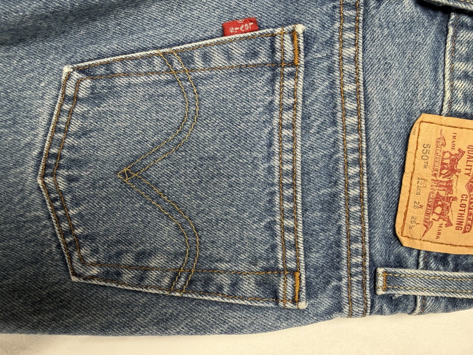 Levi's 550 Jeans Boys 12 Relaxed Cotton Straight Leg Medium Wash Denim Blue thumbnail 15