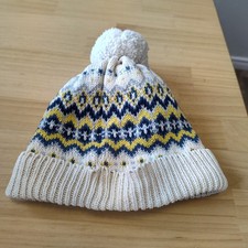 Gap Kids Beanie Youth Small Knit Acrylic Polyester Pom Hat Cap