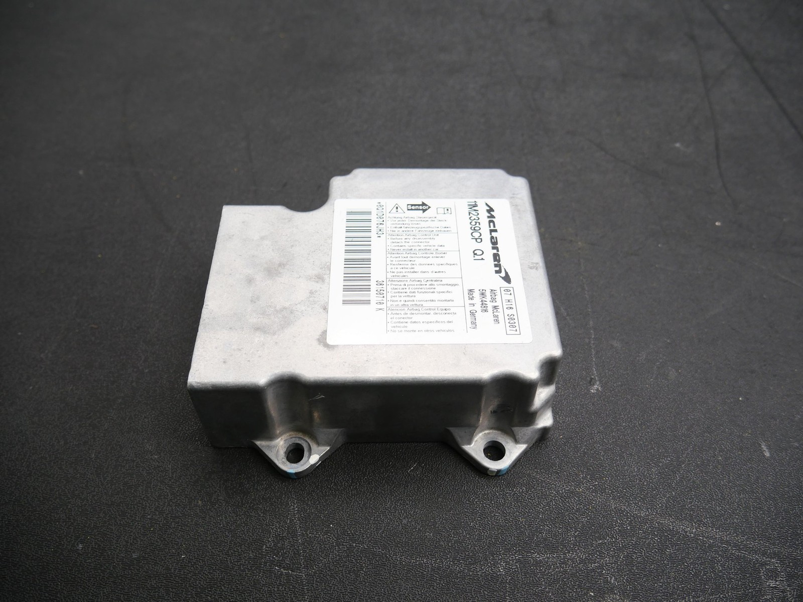 McLaren 570GT 2017 Airbag control module P/N 11M2359CP