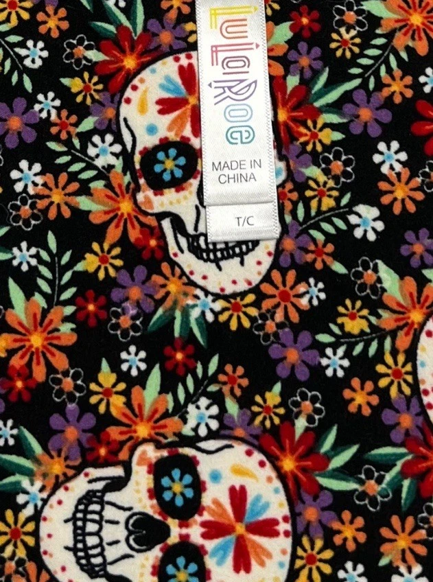 LuLaRoe Leggings TC Tall Curvy BLACK WHITE Sugar Skull WITCHFUL HALLOWEEN Flower - Image 4 of 4