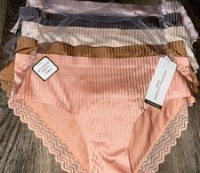 Adrienne Vittadini  Womens Hipster Underwear Nylon Blend Bonded 5-Pair  M