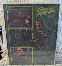 Authentic Mezco Toyz One 12 Collective DC Green Arrow Figure New From Case
