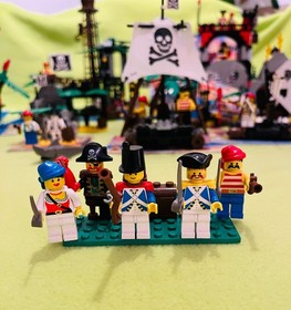 LEGO 30x Pirates Sets Collection 1989-1997 - 6281 6285 6254 6248 6244 6204 1863