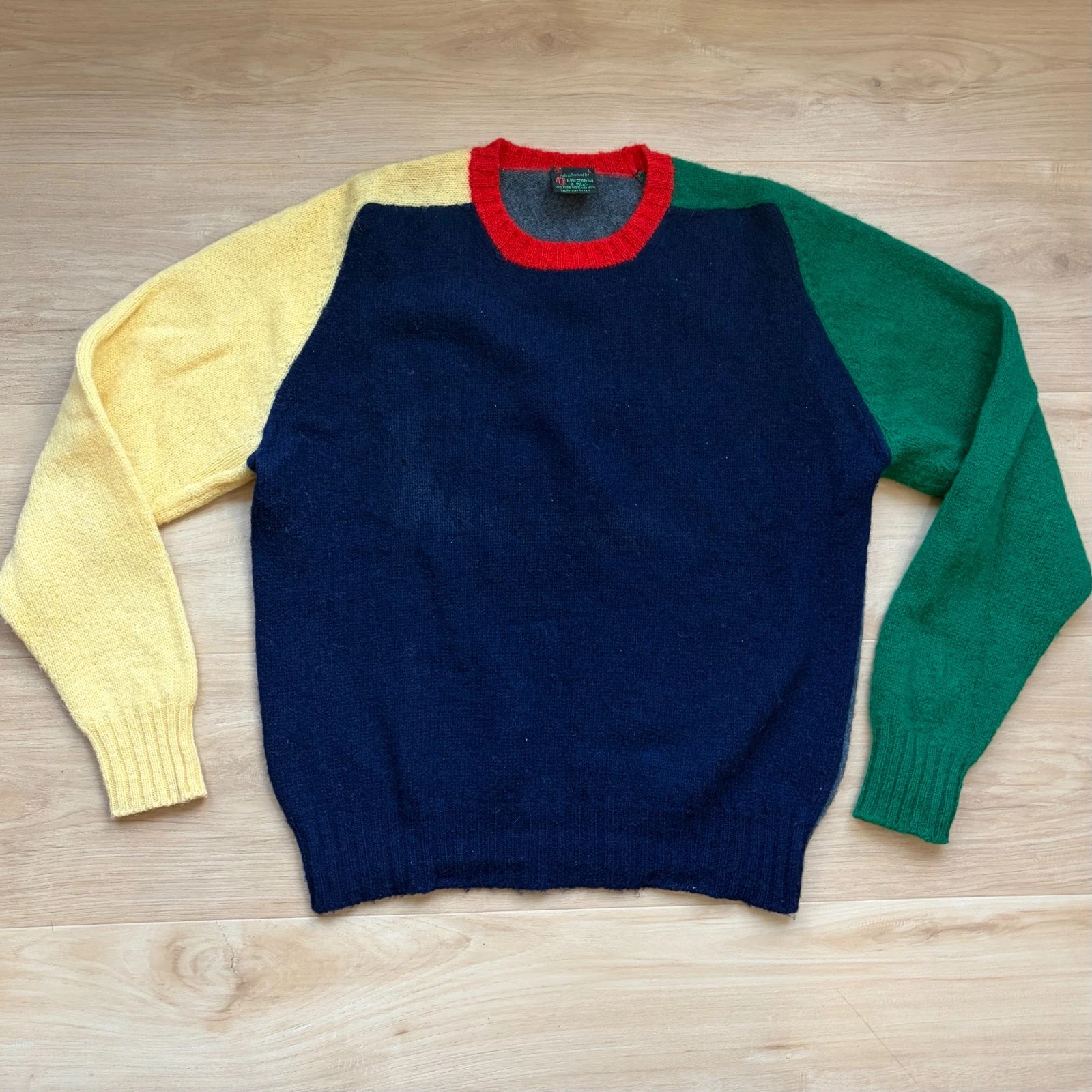 VTG Abercrombie & Fitch Shetland Wool Colorblock Sweater Large Scotland RARE