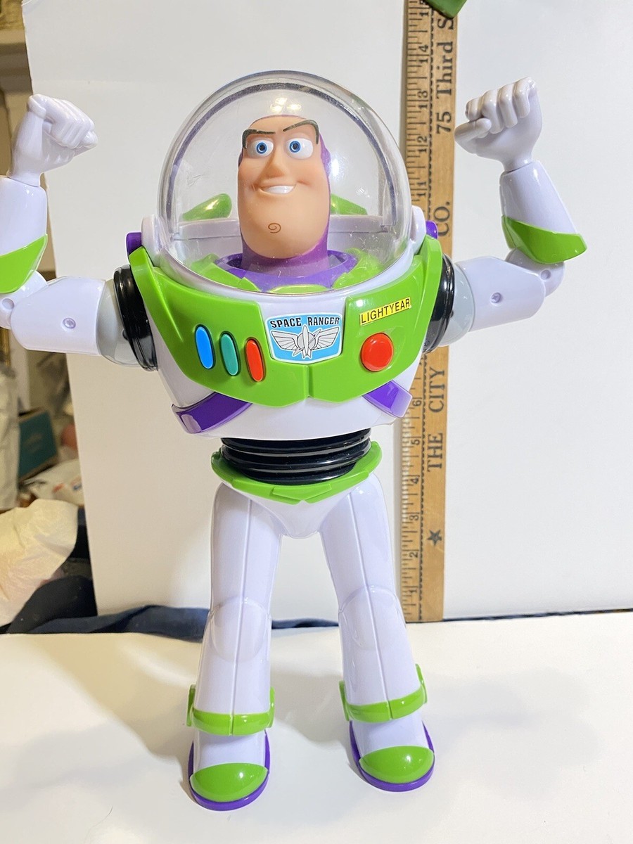 Disney Buzz Lightyear Toy Story Thinkway Action Figure Lights