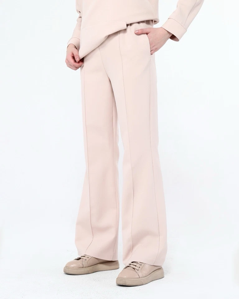 Brand NEW Women’s 2Pcs Tracksuit - Small, Medium, And Large Available - Image 3 of 4