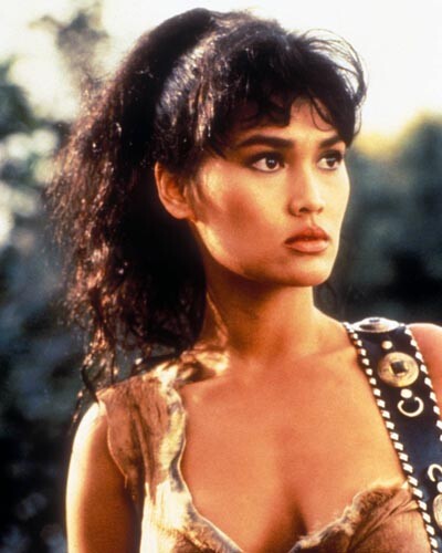 Tia Carrere [Wayne's World] 8