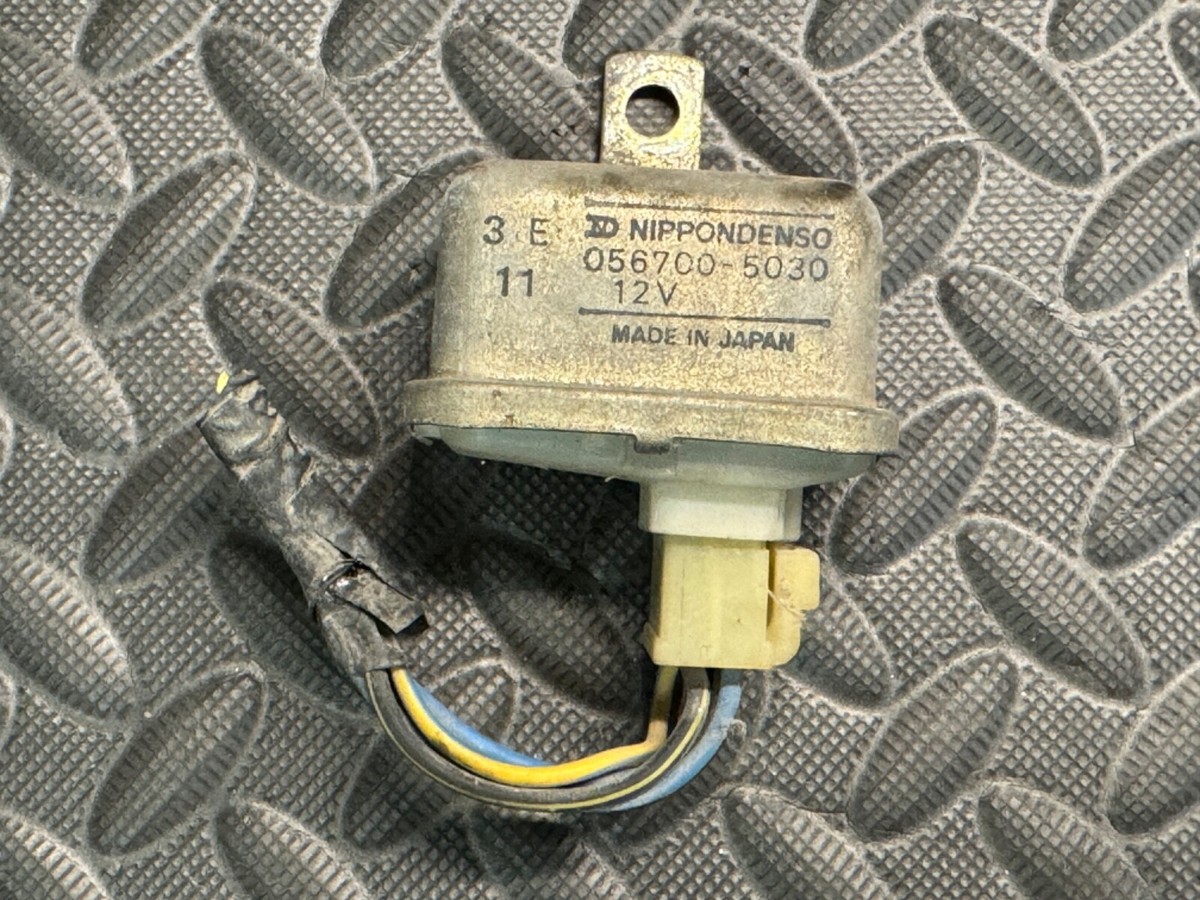 78-85 Mazda RX7 RX-7 Main Fuel Relay 056700-5030 1979 1980 1981 
