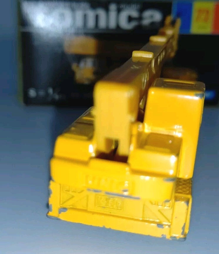 トミー トミカ UNIC TRUCK CRANE 72 1/150 小田急建設 Tomica Black Box 72 UD UNIC Truck Crane Japan Minicar S=1