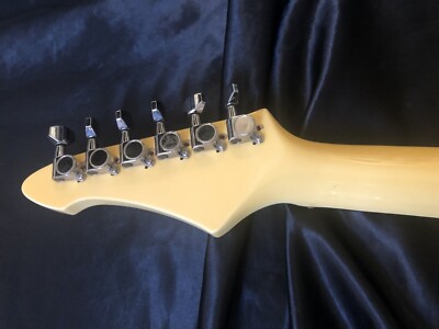 Aria Pro II XX Deluxe Flying V type White Made in Japan