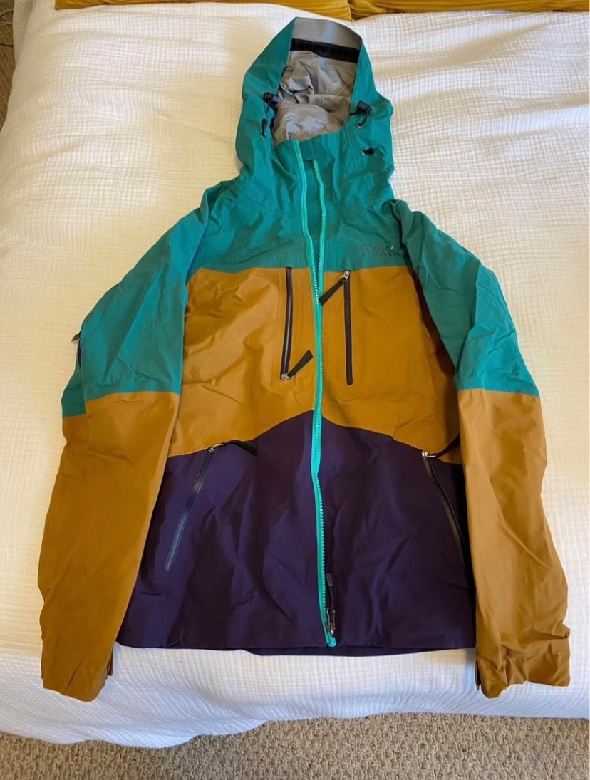 Trew Gear Stella Women's shell jacket XS waterproof Great condition pink