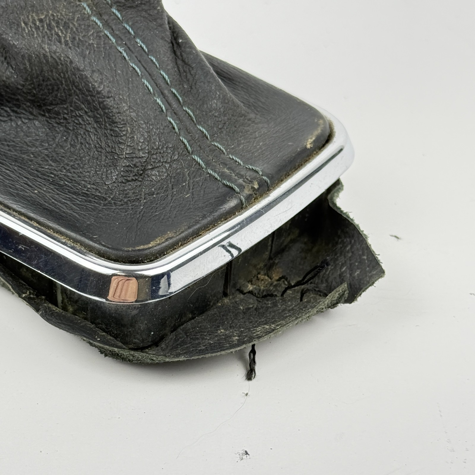 Maserati Quattroporte 2003-2013 Shift boot